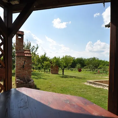 Veronika Apartman